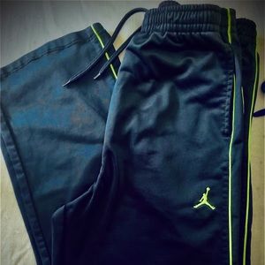 Boys XL Jordan athletic pants